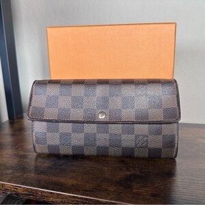 Authentic Louis Vuitton Damier Ebene Long Wallet